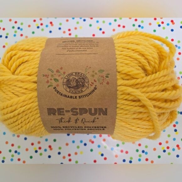 LION BRAND YARNS RE-SPUN QUICK N THICK YARN Sunshine Yellow - Picture 1 of 11